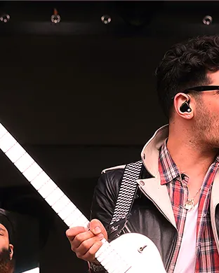 Chromeo